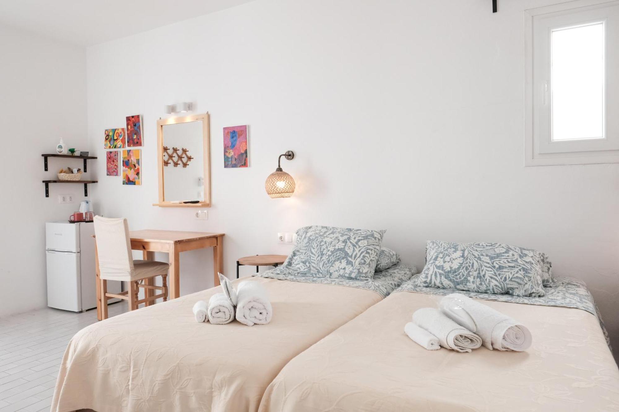 Angela'S Rooms Mykonos Town Экстерьер фото